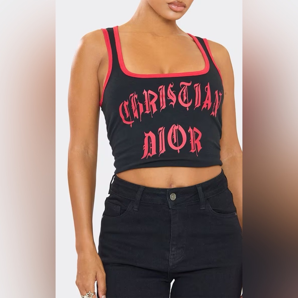 Black and red crop top tank